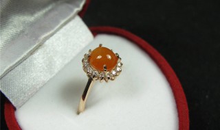 如何保养红翡翠戒指（红翡怎么保养）