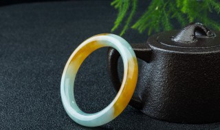 翡翠碎了的寓意（翡翠玉碎了代表什么意义?）