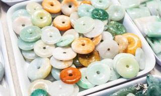 翡翠玉石的区别 玉石和翡翠的区别