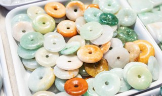 翡翠中千是什么价位 翡翠中千的价格是多少