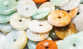 白沙皮翡翠原石 白沙皮翡翠原石切涨