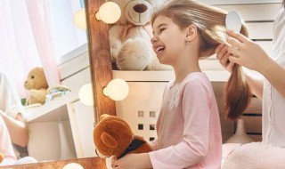 带金带水的女孩名字（带金带水的女孩名字100）