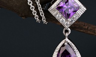 翡翠和水晶哪个好 翡翠好还是水晶好