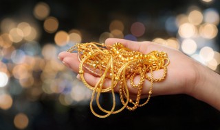 黄金好还是翡翠好 黄金跟翡翠哪个更保值