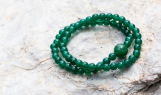 翡翠的意思什么 翡翠这个词的意思是指什么