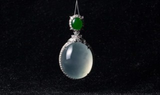 越好的翡翠重量越轻（翡翠分量重还是轻好）