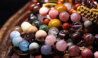 翡翠和玉哪个值钱 玉和翡翠哪个值钱