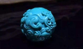 绿松石项链佩戴怎么好看 绿松石吊坠配什么链好看