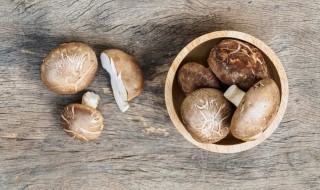 干香菇泡了几天还能吃吗 干香菇泡两天还能吃了吗