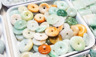 翡翠粒状纤维结构好吗（翡翠粒状纤维结构是好料吗）