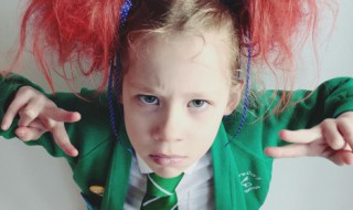 少女厌学离家打工 高中孩子厌学休学打工