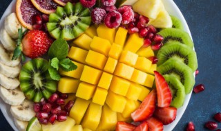 芒果能不能和西红柿一起吃吗 芒果能不能跟西红柿一起吃