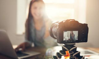 选用摄象机电池的窍门（电池摄像机怎么用）