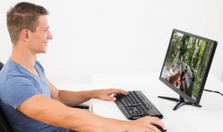 word文字效果上弯弧怎么设置 word文字效果上弯弧在哪里设置