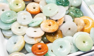 翡翠糯种和冰种区别 糯冰种翡翠和冰糯种翡翠有什么区别