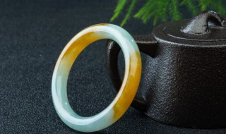 羊脂玉好还是翡翠好 羊脂和田玉和翡翠究竟哪个好