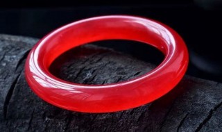 翡翠戴久了会变色吗 翡翠戴时间久了会变色吗