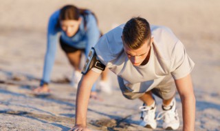 俯卧撑手腕疼怎么缓解 俯卧撑手腕痛怎么恢复