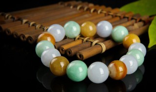 翡翠贵还是玉（翡翠贵还是玉贵?为什么?）