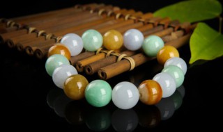 玛瑙翡翠的硬度是多少（玛瑙石的硬度是多少?）