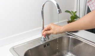 如何挑选净水器 如何挑选净水器家用