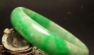 翡翠矿点算杂质吗（翡翠的杂质种类）