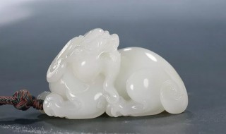 和田玉和翡翠哪个辟邪 和田玉和翡翠哪个辟邪效果好