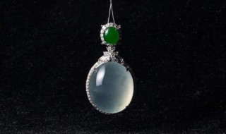 和田玉是翡翠的一种吗（什么是翡翠什么是和田玉）