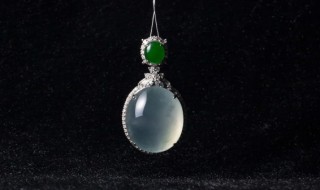 玉吊坠翡翠 玉吊坠翡翠珠挂绳质量