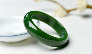 翡翠玉白菜的来历 翡翠大白菜的来源