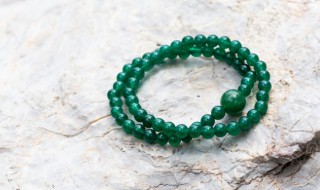 老坑翡翠鉴定（老坑翡翠鉴定视频直播）