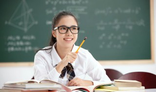 初中生早恋家长怎么办（初中生早恋家长怎么做）