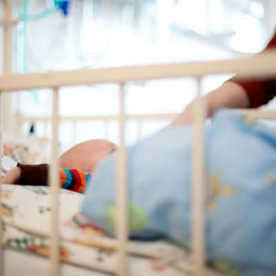 宝宝快一岁了，身高体重不达标怎么办