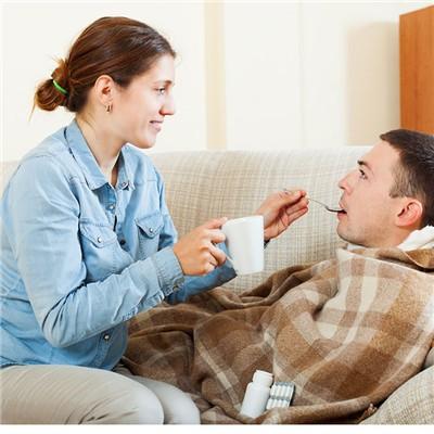 慢性咽喉炎有什么症状，怎么医治