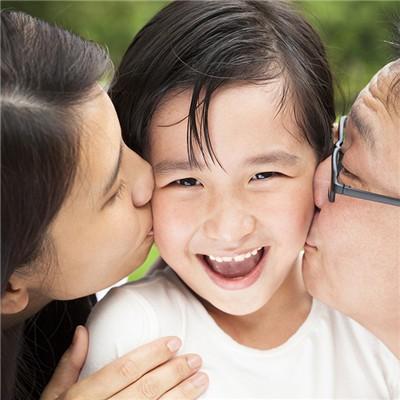 11岁男孩标准身高体重是多少