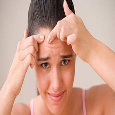 额头长痘痘怎么消除好