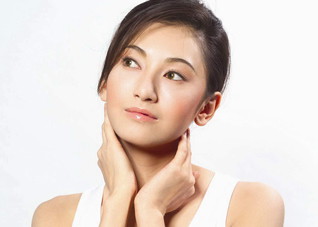 颈椎病患者生活中如何护理颈椎