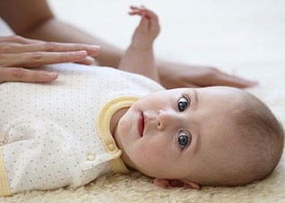 育儿宝典：如何治疗小儿腹泻