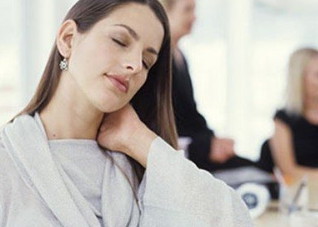 颈椎病：别来缠扰电脑族