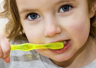 青少年怎么来做好口腔保健