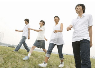 花样散步让你立刻瘦腿