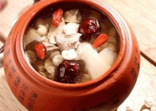 动不动就出汗 喝汤调理