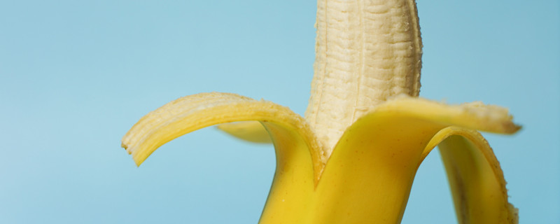 香蕉皮怎样发酵变肥料（香蕉皮泡水发酵后是什么肥料）