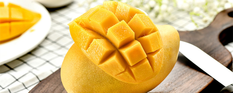 芒果怎么剥皮（贵妃芒果怎么剥皮）