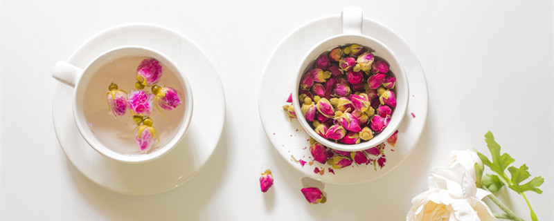 玫瑰花泡水一次放几朵（玫瑰花泡水一次放几朵最合适）