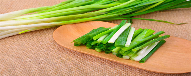 小葱叶黄了怎么补救 小葱叶子发黄怎么挽救