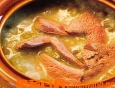 猪肝陈米绿豆粥的材料和做法步骤 猪肝红米绿豆粥怎么做
