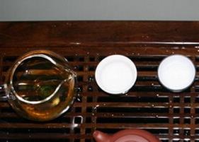 如何选择功夫茶的茶具 如何选择功夫茶的茶具品牌