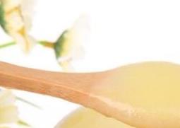 蜂王精和蜂王浆的区别 蜂王精和蜂王浆的区别是什么