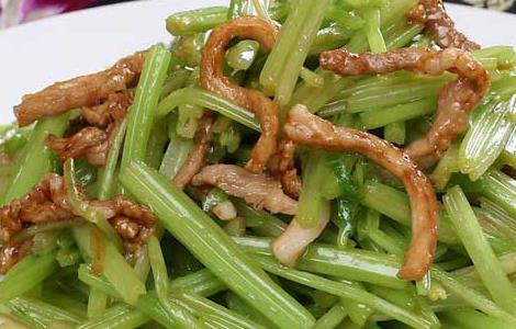 芹菜炒肉